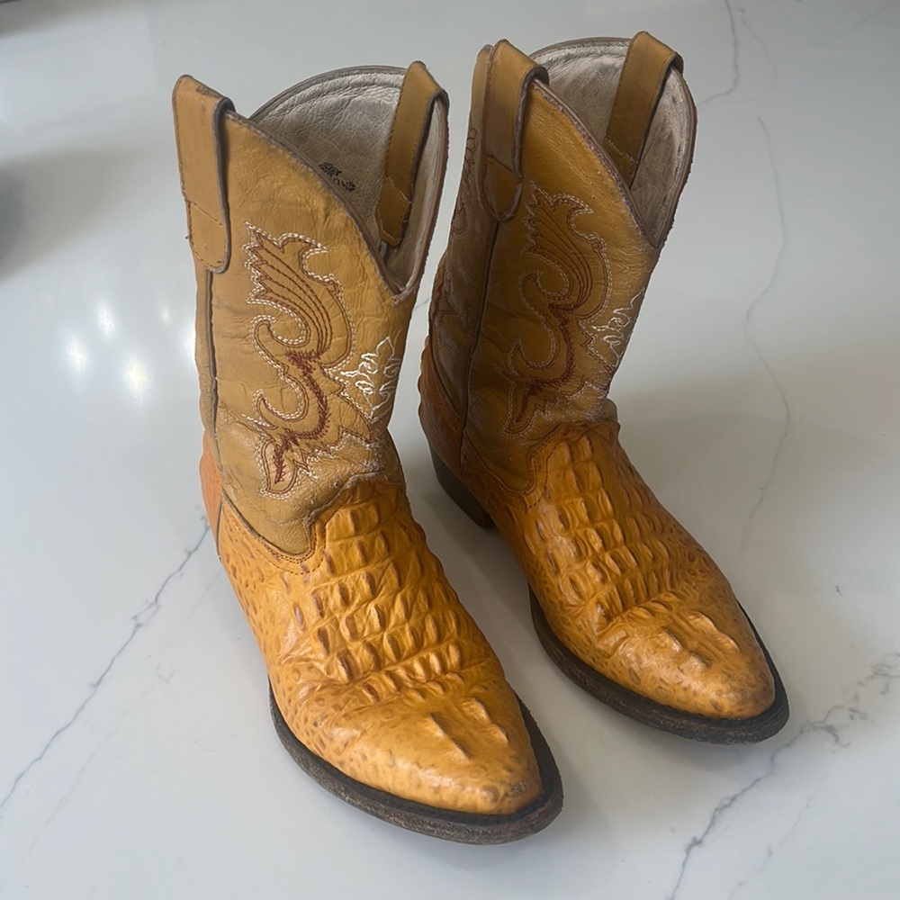 Yellow cowboy boots!